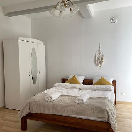 Marka Apartment 1 Cracovie Extérieur photo